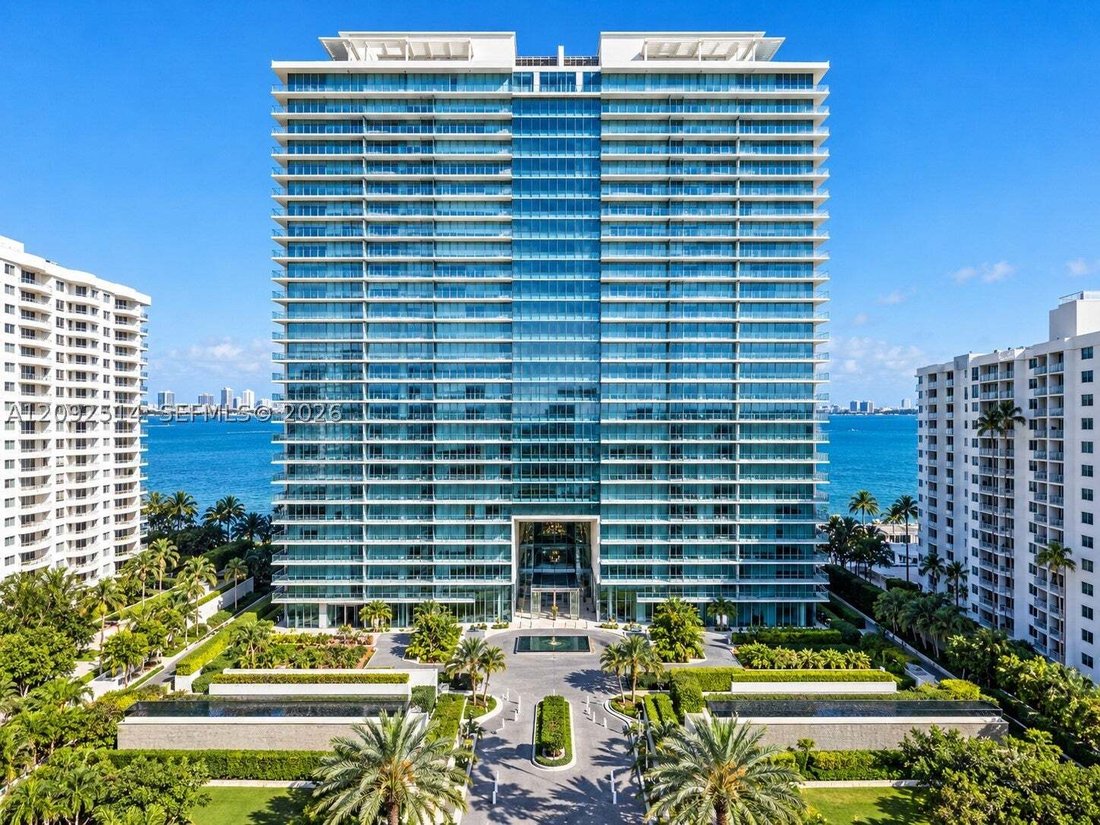Condo in Bal Harbour, Florida, United States 1 - 18930452