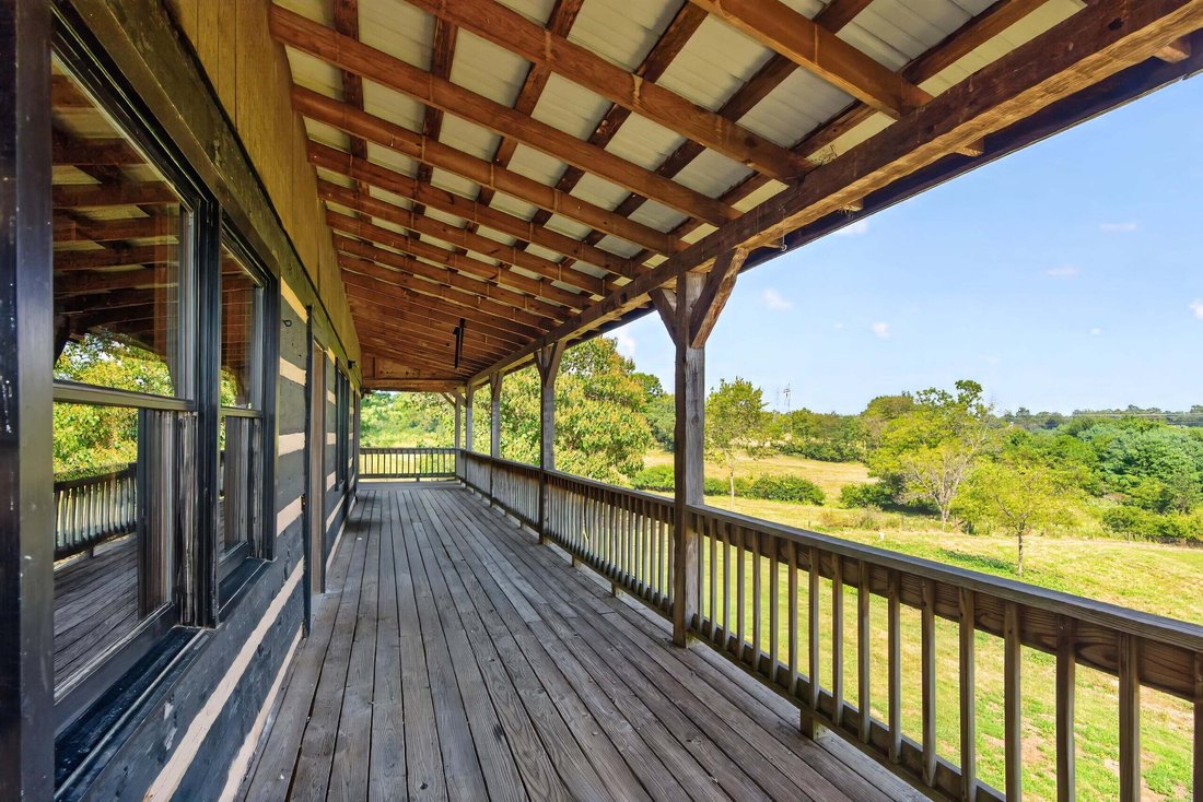 House in Lexington, Kentucky, United States 5 - 18930281