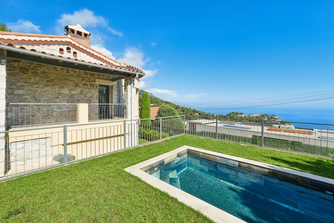 Villa in La Turbie, Provence-Alpes-Côte d'Azur, France 1 - 18931603