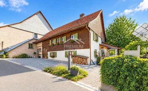 House in Glattfelden, Canton of Zurich, Switzerland 1