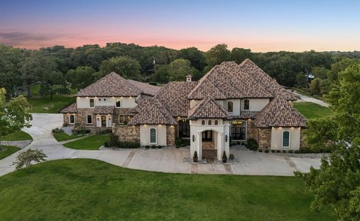 House in Colleyville, Texas, United States 1