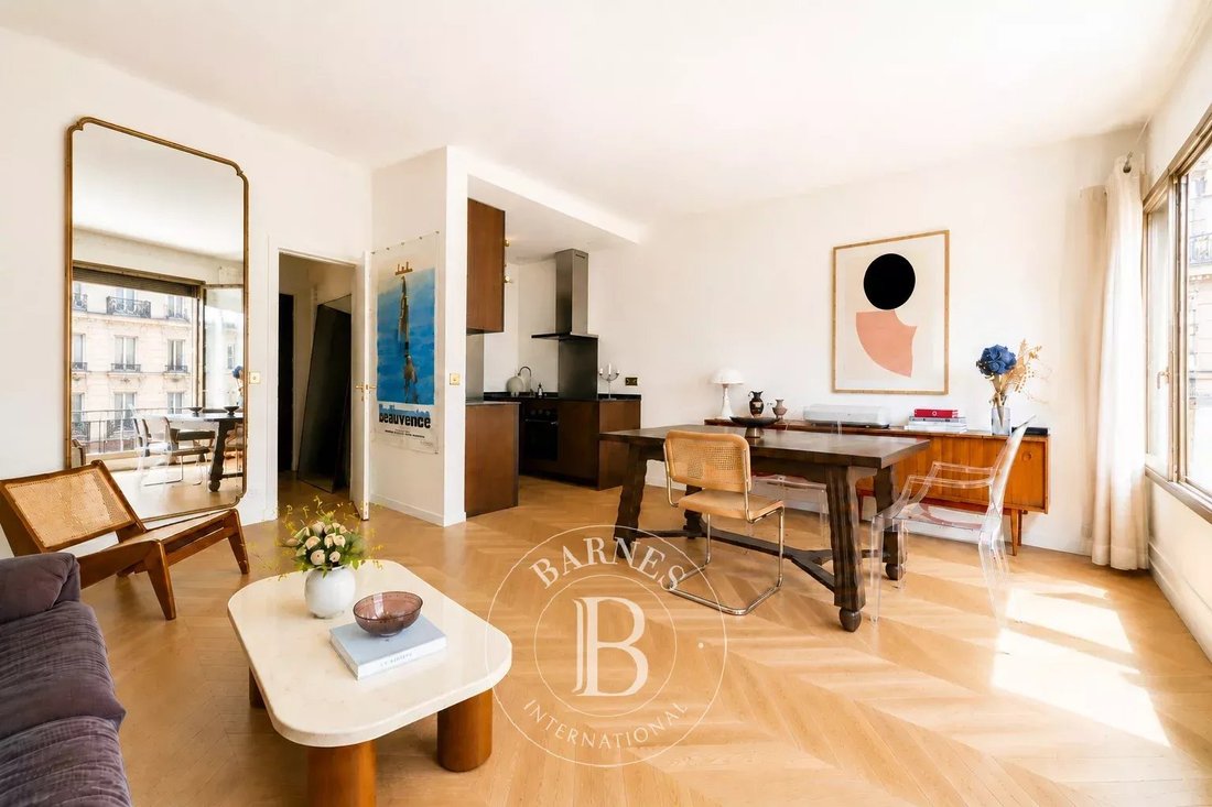 Apartment in Hoche-Friedland, Paris 8e Arrondissement, Paris 4 - 18930687