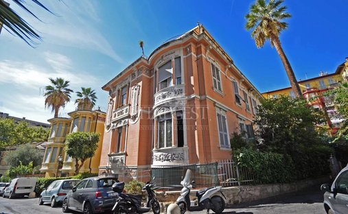House in Centro Storico, Sanremo, Liguria 1