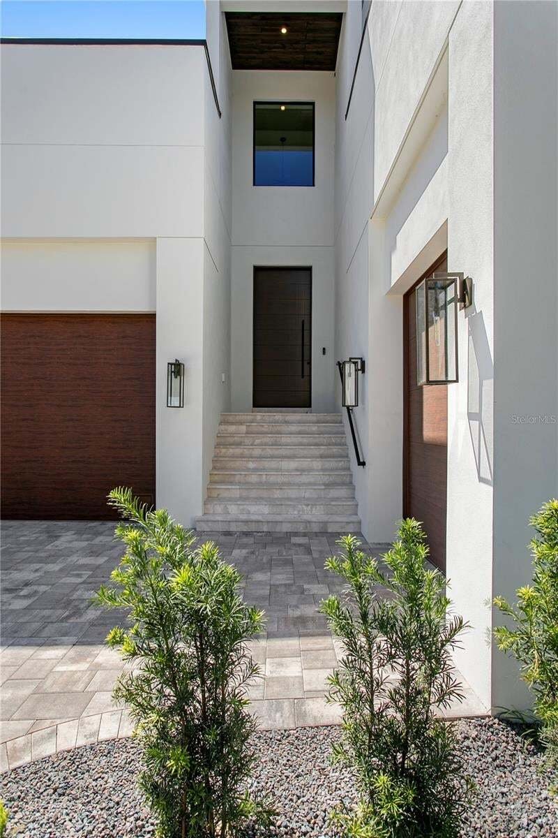 House in Tampa, Florida, United States 3 - 18930843