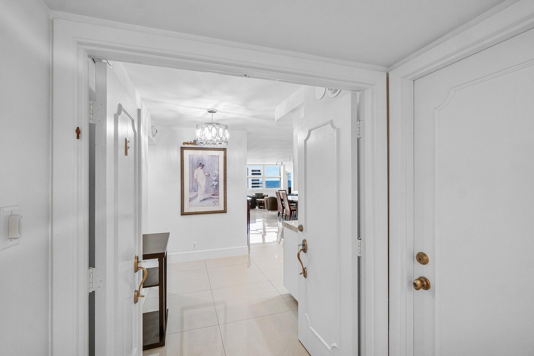 Condo in Boca Raton, Florida, United States 2 - 18931107