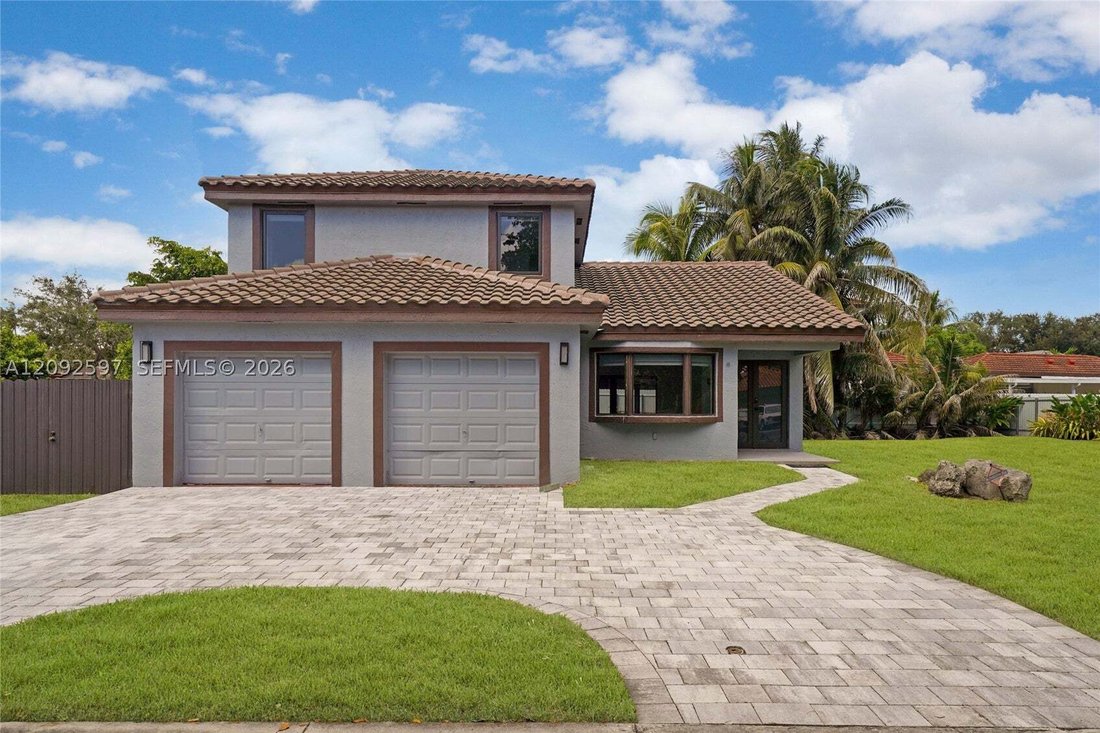 House in Miami Lakes, Florida, United States 1 - 18930467