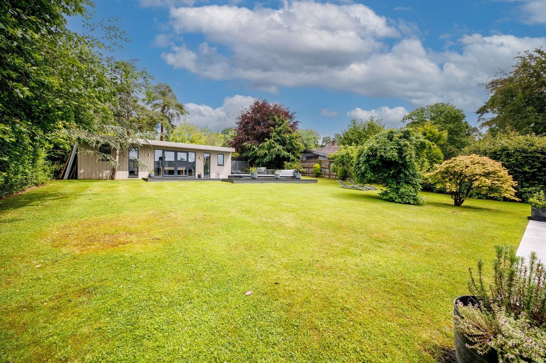 Bungalow in North Chailey, England 2 - 18931824
