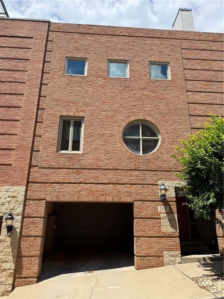 Condo in Pittsburgh, Pennsylvania, United States 1 - 18930512