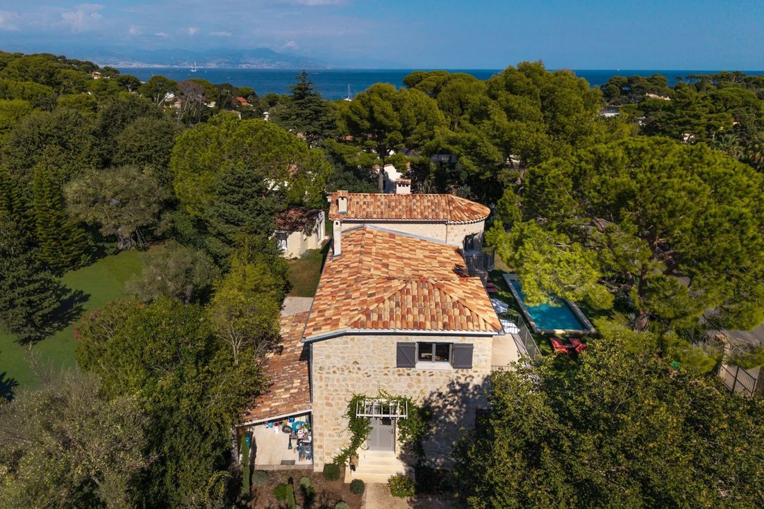 Maison à Antibes, Provence-Alpes-Côte d'Azur, France 2 - 18931584