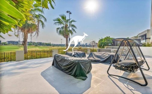 Villa in Damac Hills, Dubai, United Arab Emirates 1