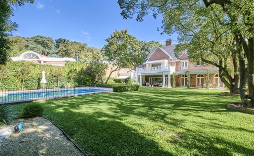 House in Acassuso, Buenos Aires Province, Argentina 1
