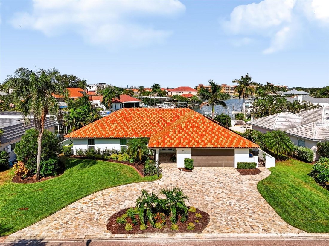 House in St. Petersburg, Florida, United States 1 - 18930860