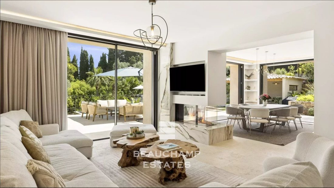 Villa in Mougins, Provence-Alpes-Côte d'Azur, France 4 - 18931383