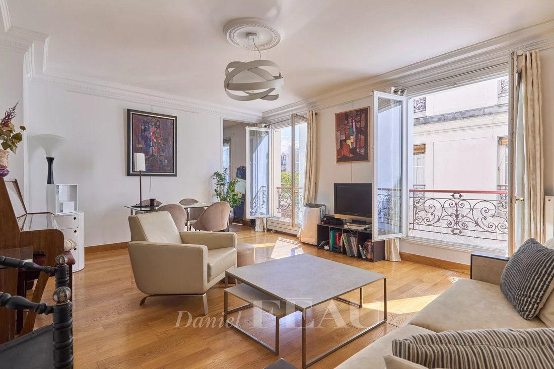 Apartment in Ternes-Maillot, Paris 17e Arrondissement, Paris 1 - 18931511