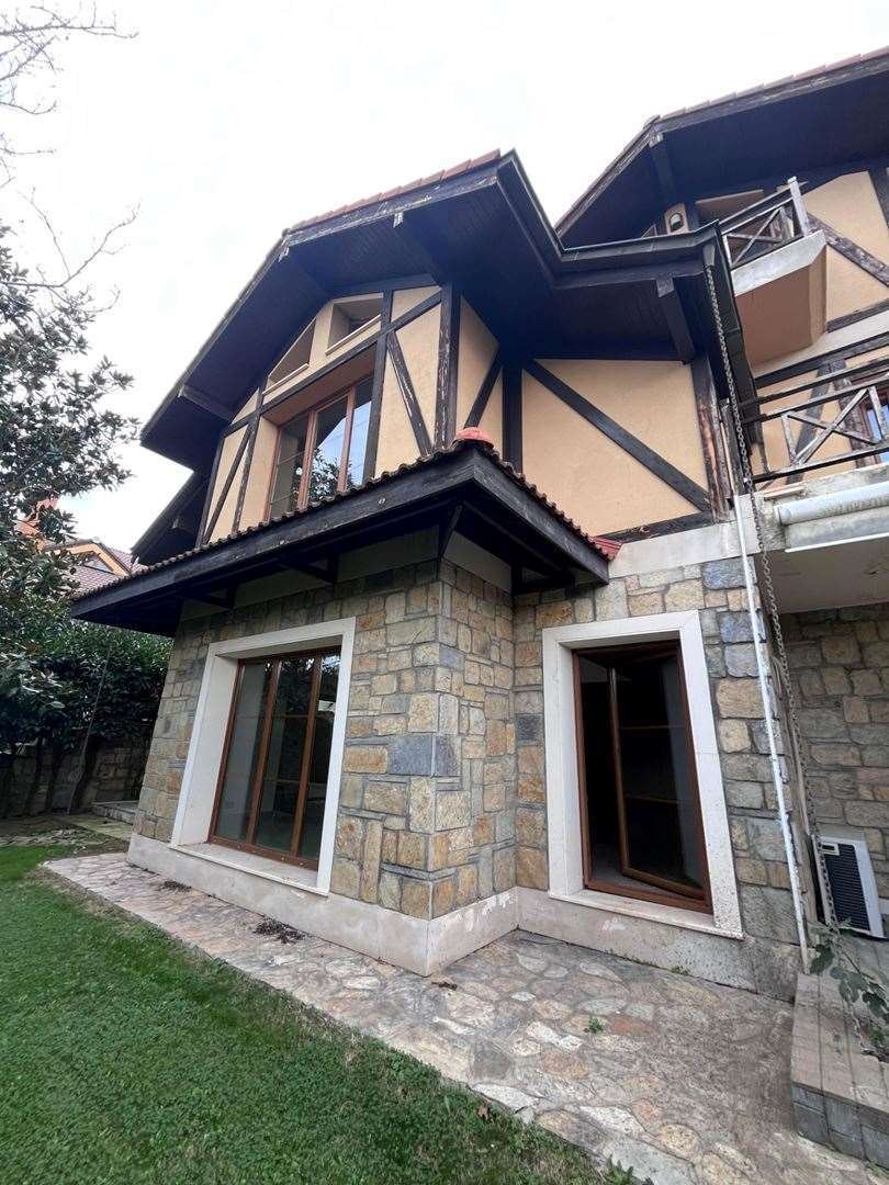 Villa in İstanbul, İstanbul, Turkey 2 - 18931405