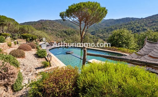 Estate in La Garde-Freinet, Provence-Alpes-Côte d'Azur, France 1