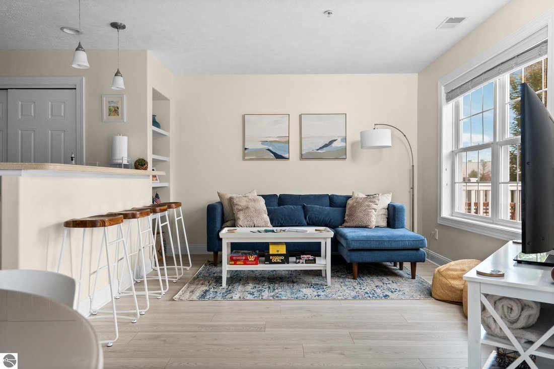 House in Traverse City, Michigan, United States 5 - 18930529