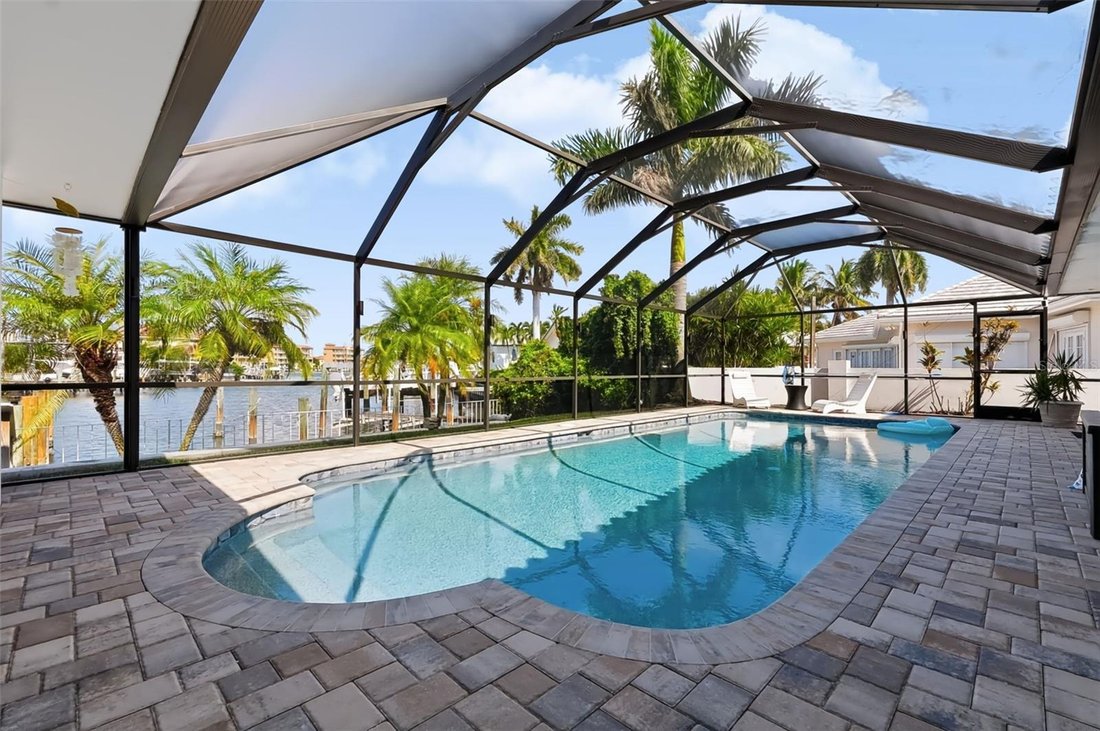 House in St. Petersburg, Florida, United States 3 - 18930860