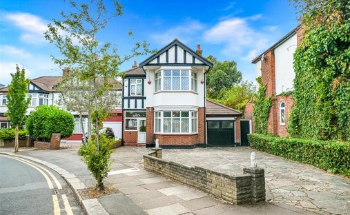 House in Beehive, Ilford, England 1