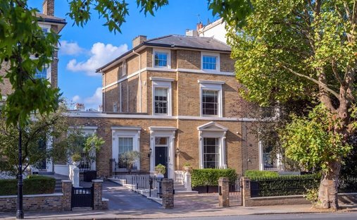 House in Little Venice, Westminster, England 1