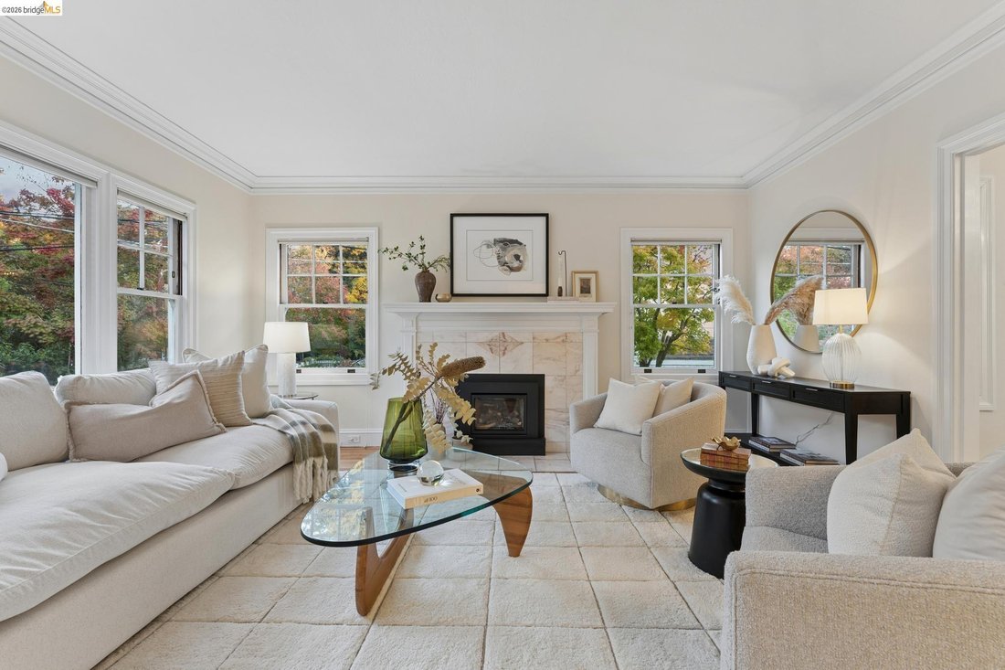 House in Alameda, California, United States 4 - 18930381
