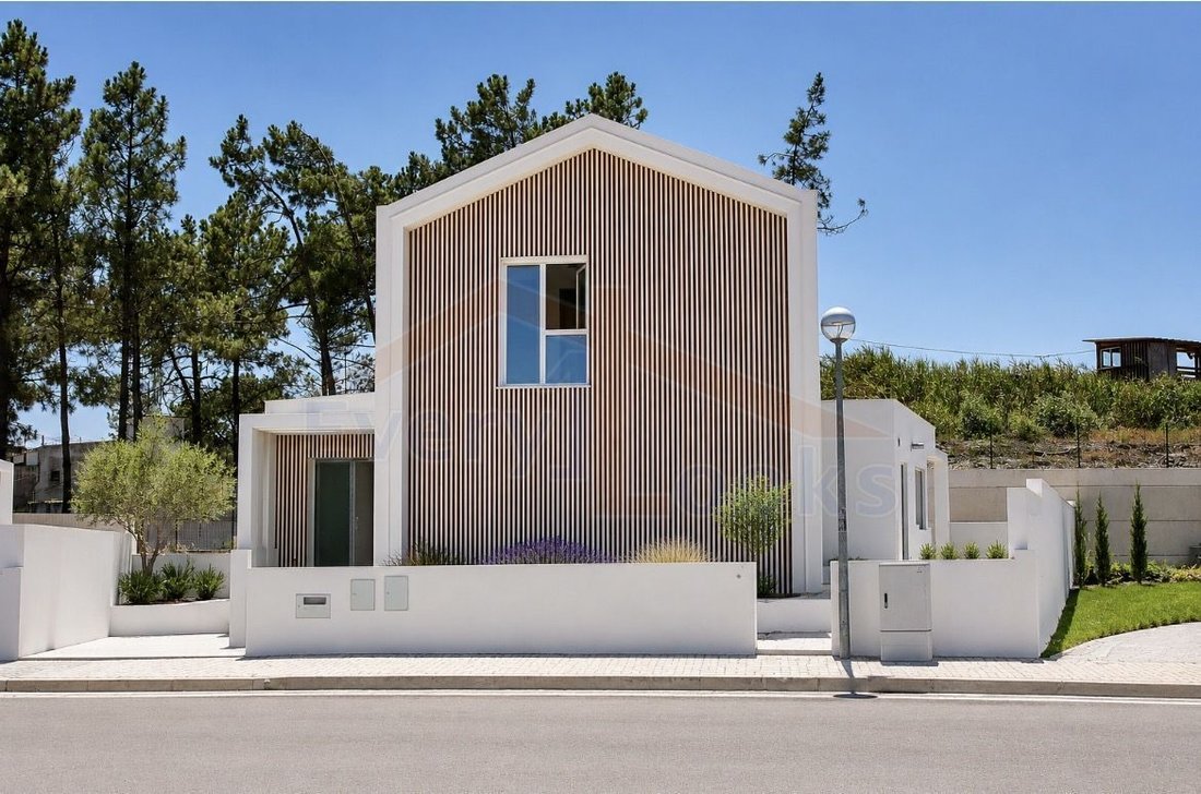 House in Santa Maria, Sao Pedro e Sobral da Lagoa, Leiria District, Portugal 1 - 18930595