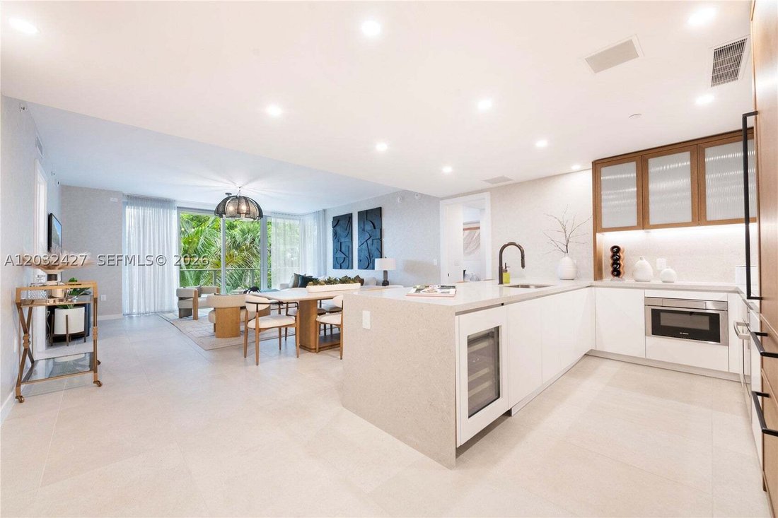 Condo in Miami, Florida, United States 4 - 18113085