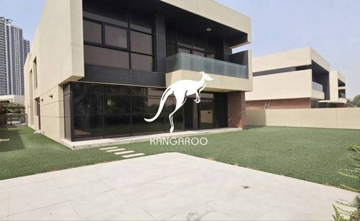 Villa in Damac Hills, Dubai, United Arab Emirates 1