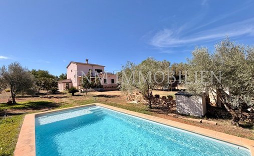Finca in Algaida, Balearische Inseln, Spanien 1