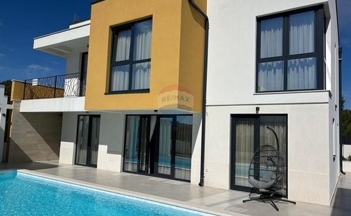 House in Municipality of Novigrad, Zadar County, Croatia 1