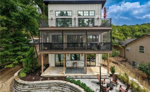 House in Lake Ozark, Missouri, United States 1