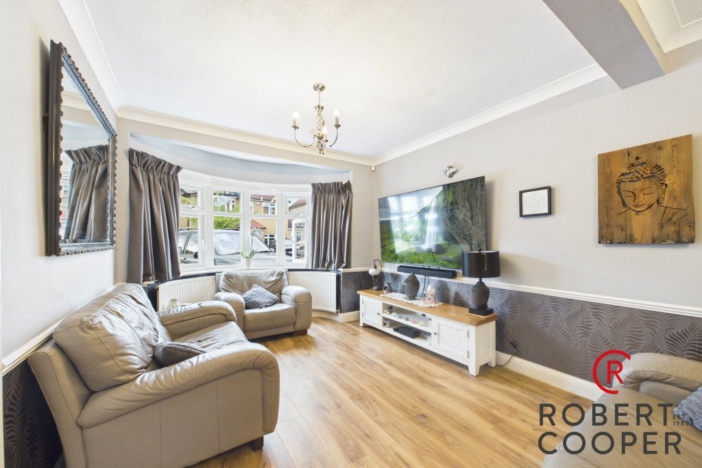 House in Kingsend, Hillingdon, England 2 - 18930307