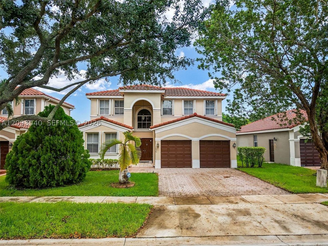 House in Miramar, Florida, United States 1 - 18930489