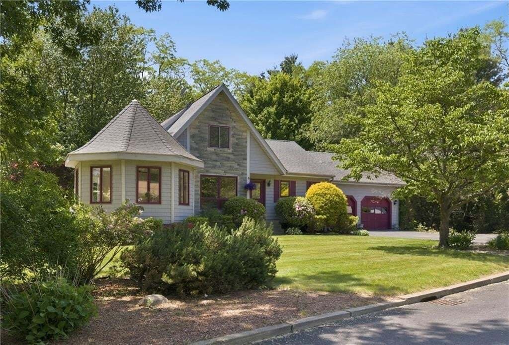 House in Lincoln, Rhode Island, United States 1 - 18930394