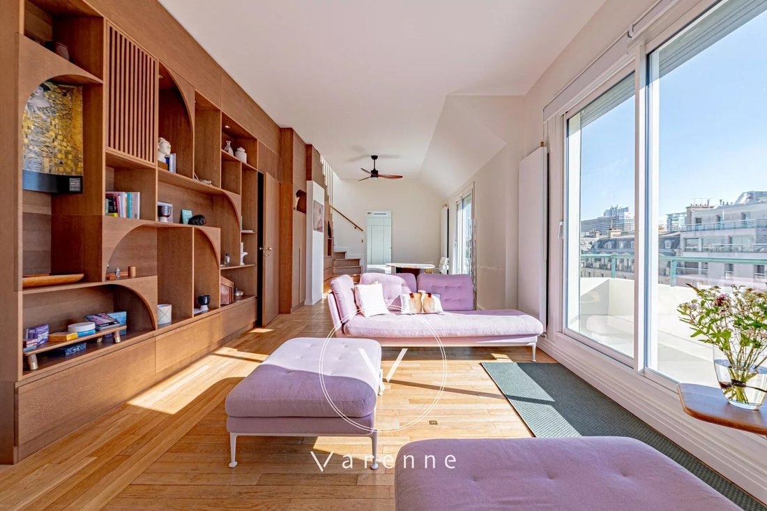 Apartment in Saint Placide, Paris 6e Arrondissement, Paris 2 - 18931368