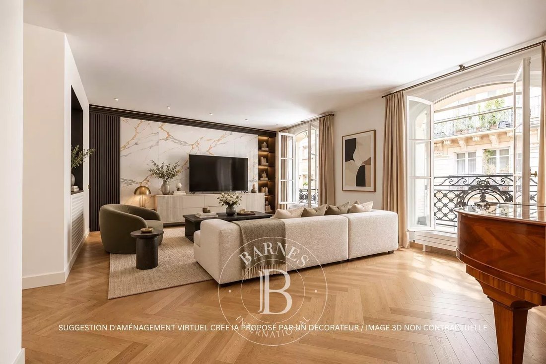 Apartment in Muette Nord, Paris 16e Arrondissement, Paris 2 - 18364076