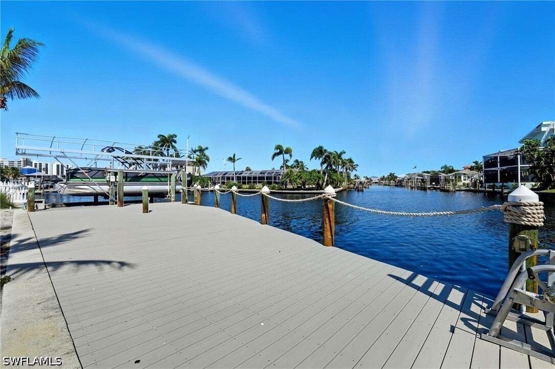 House in Fort Myers Beach, Florida, United States 5 - 18930359