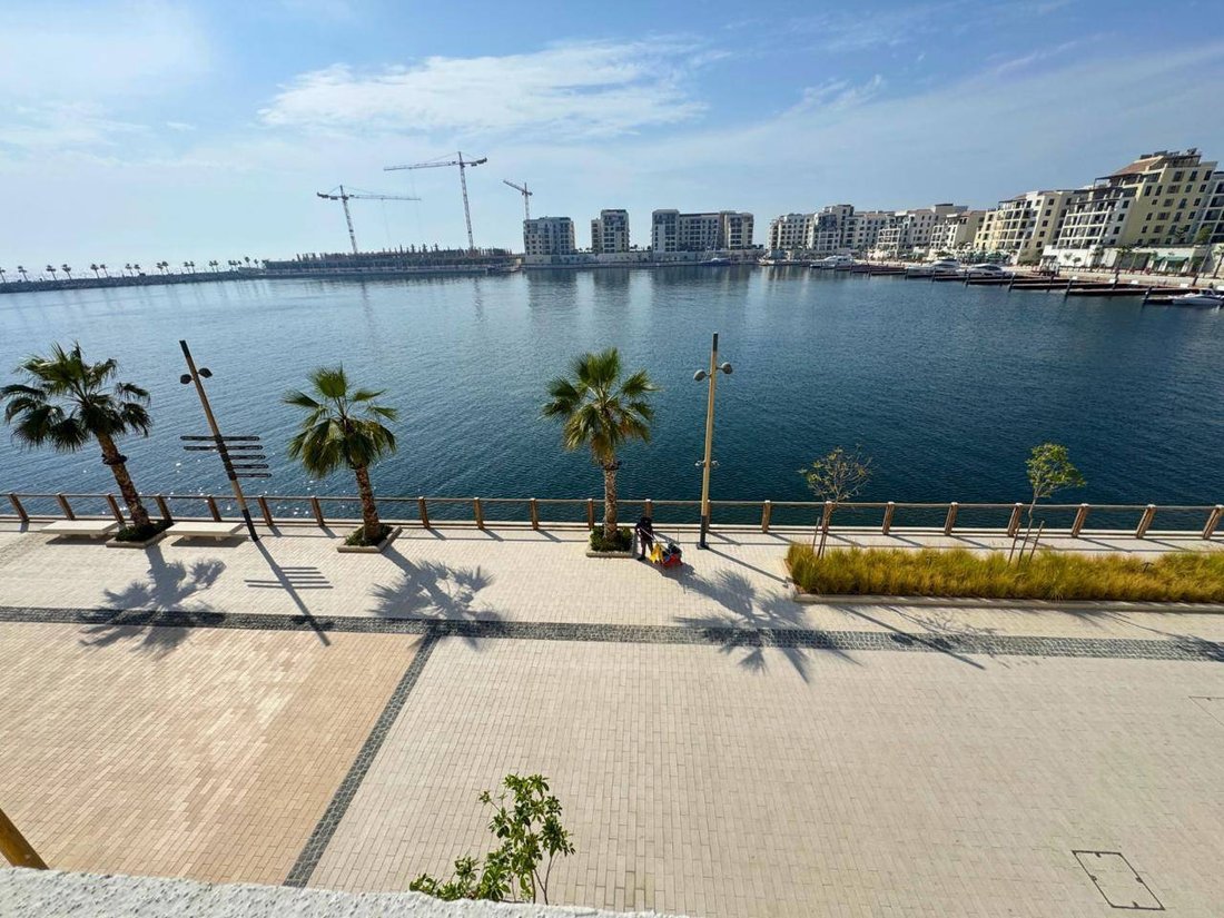 Apartment in Jumeirah, Dubai, United Arab Emirates 3 - 18930995