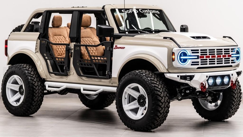 Ford Bronco 4X4 in Fort Lauderdale, FL, United States 3 - 18931449
