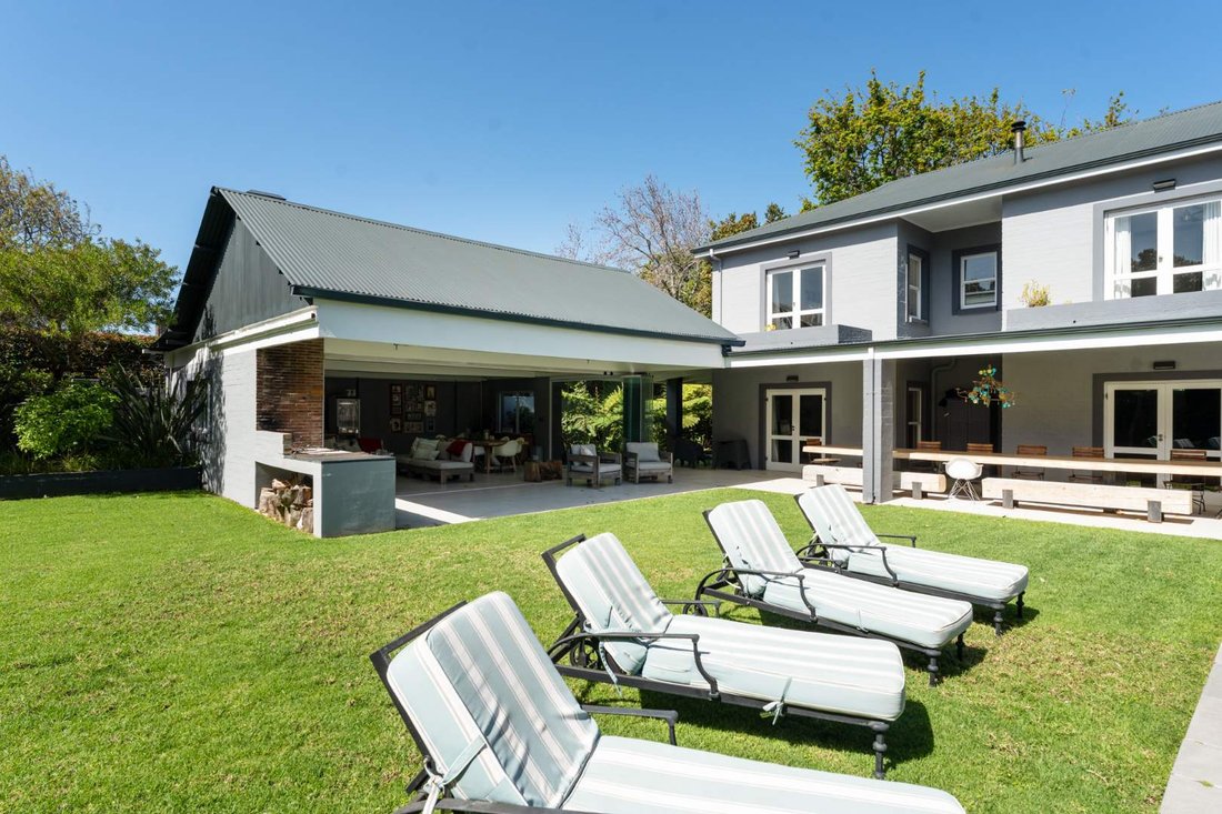 House in City Centre, City Bowl, Cape Town 5 - 18930822