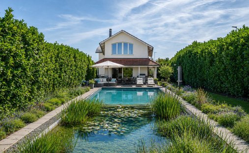 Villa in Wallisellen, Canton of Zurich, Switzerland 1
