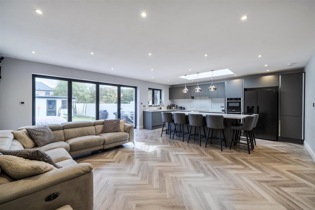House in Ruislip Manor, Hillingdon, England 2 - 18930783