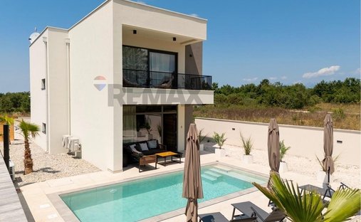 House in Poljica, Zadar County, Croatia 1