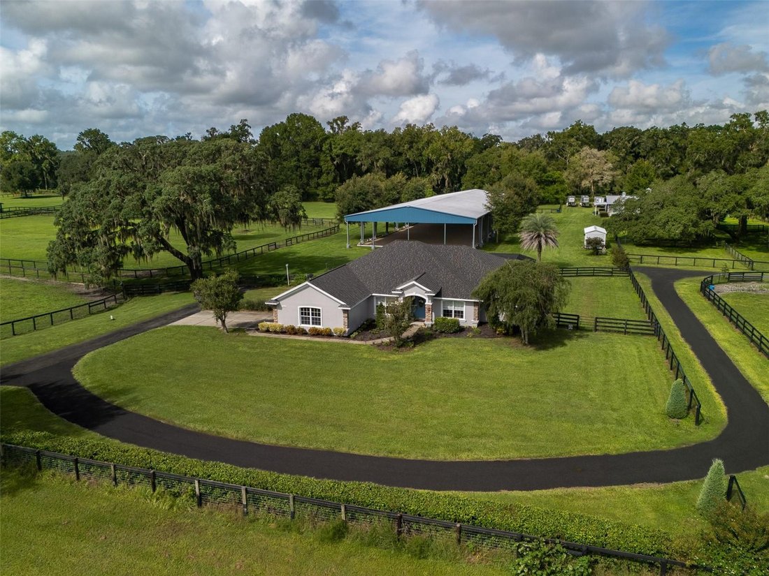 Farm Ranch in Ocala, Florida, United States 1 - 18930835