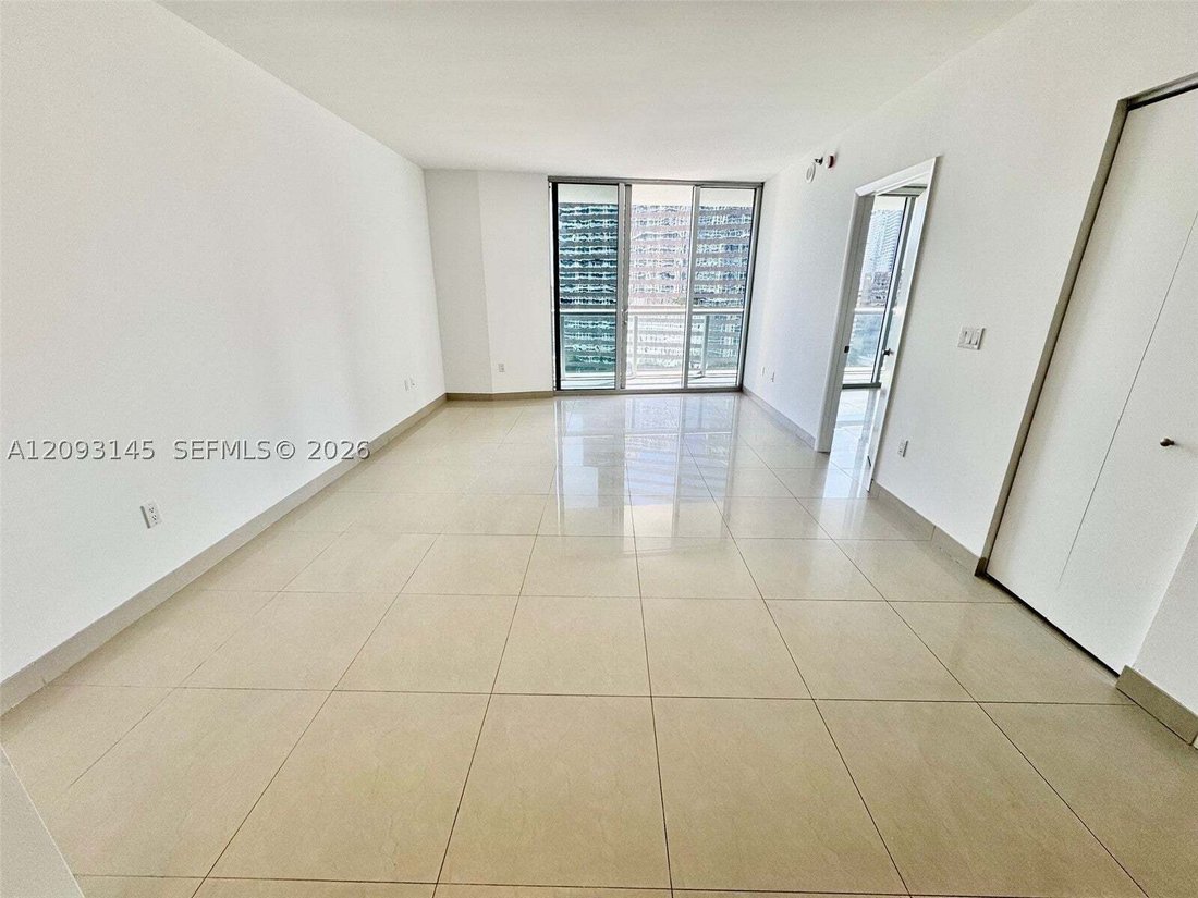 Condo in Miami, Florida, United States 4 - 18930483