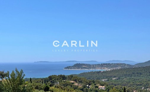 Villa in La Croix-Valmer, Provence-Alpes-Côte d'Azur, France 1