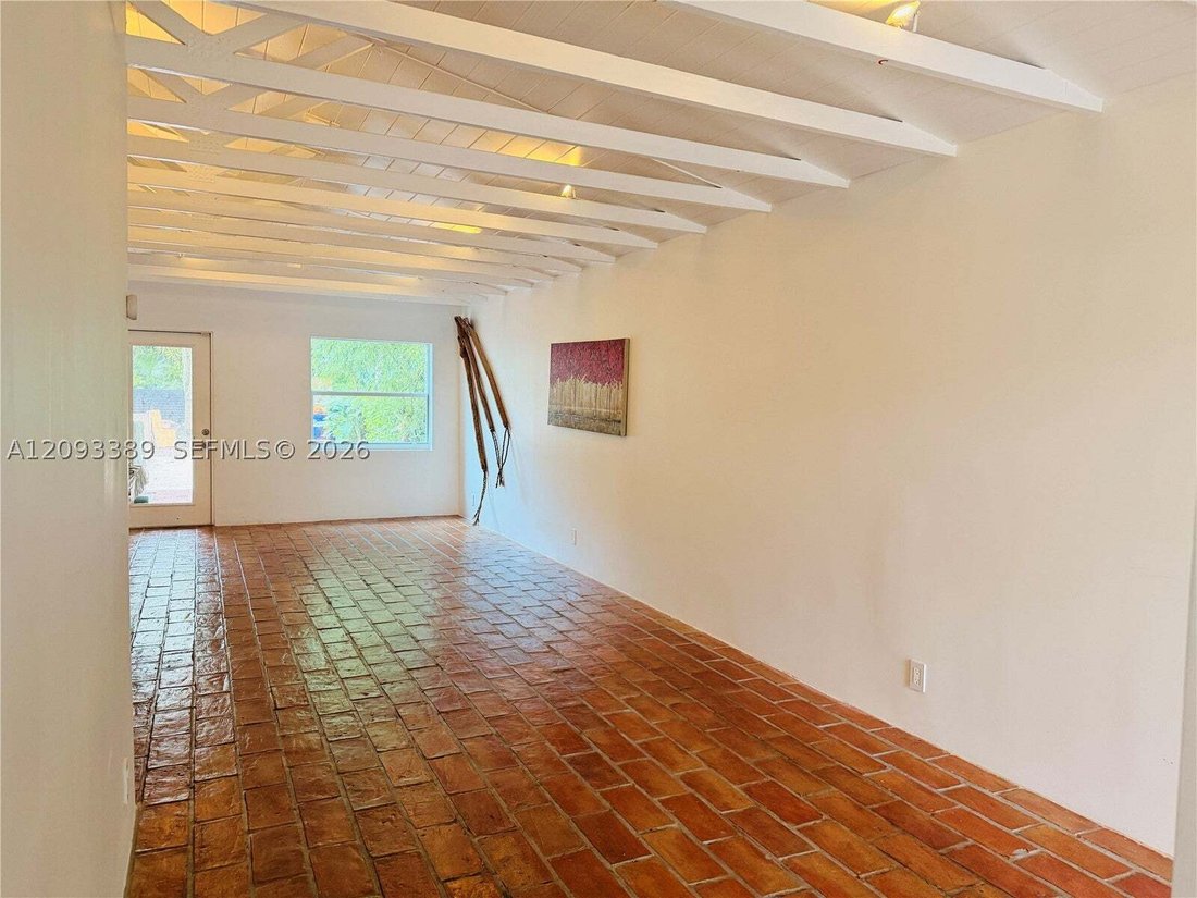 House in Miami, Florida, United States 3 - 18930496