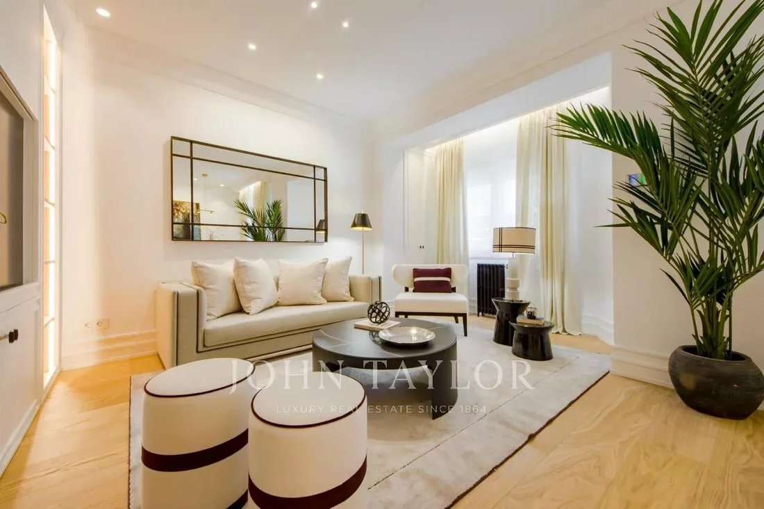 Apartment in Chamberi, Madrid, Spain 2 - 18931443