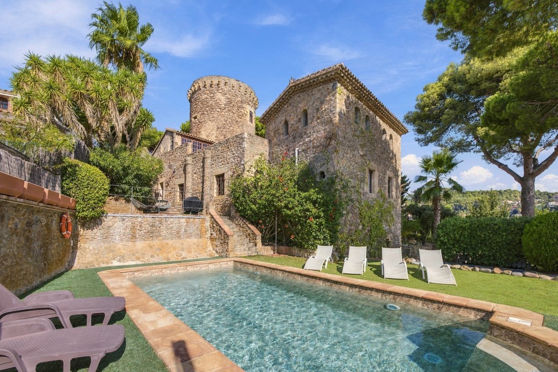 Villa in Santa Susanna, Catalonia, Spain 1 - 18930270