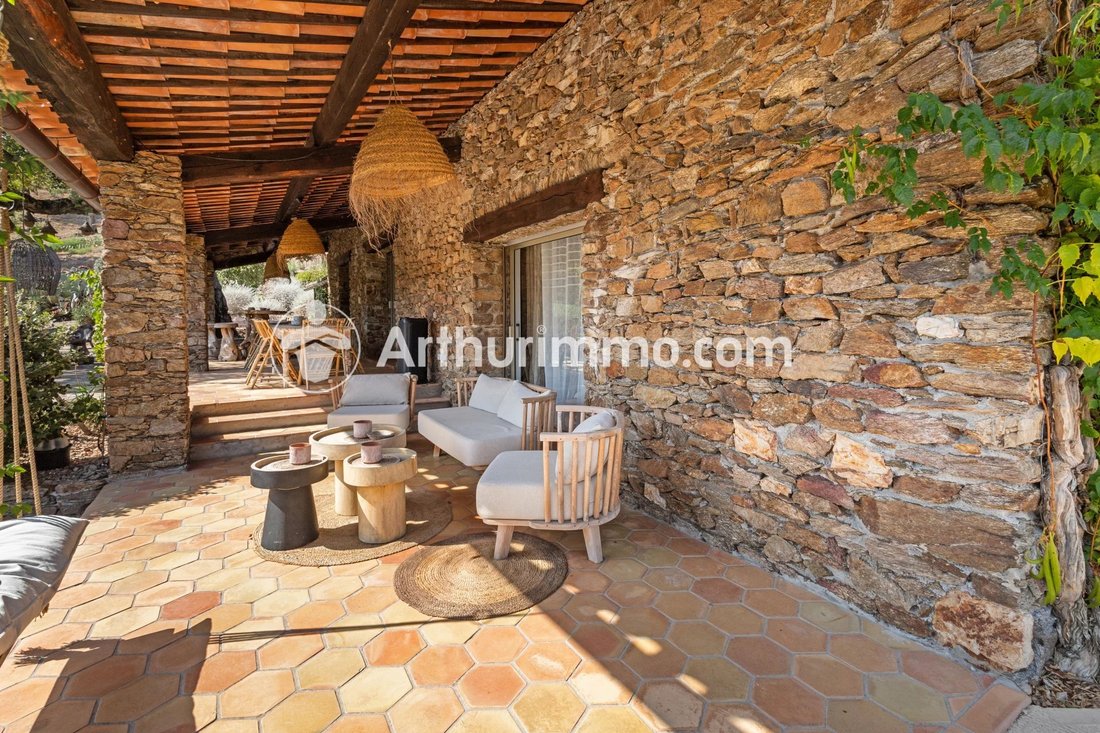 Estate in La Garde-Freinet, Provence-Alpes-Côte d'Azur, France 5 - 18931393